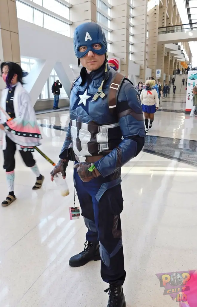 C2E2 2021 Cosplay photos