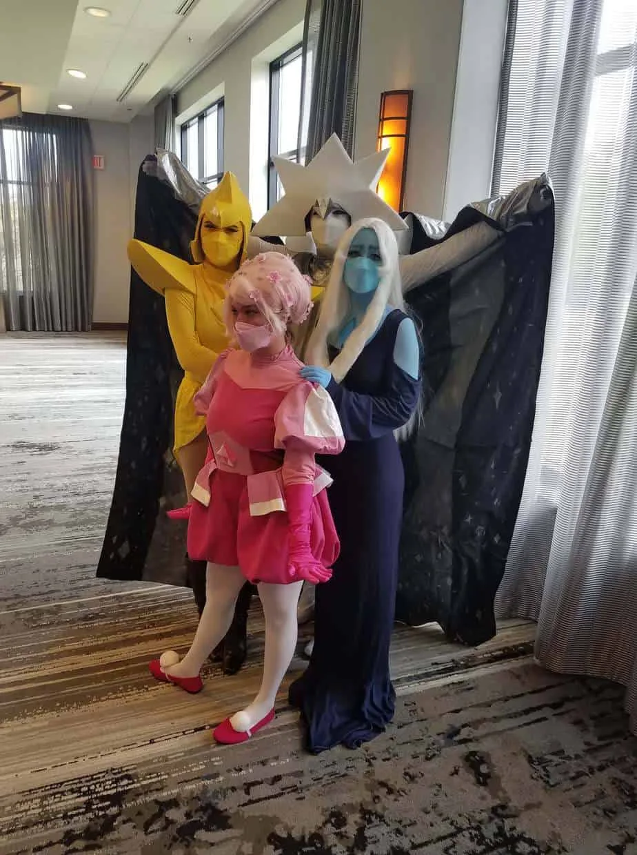 Anime Iowa 2021 Cosplay photos by Ross Cunha