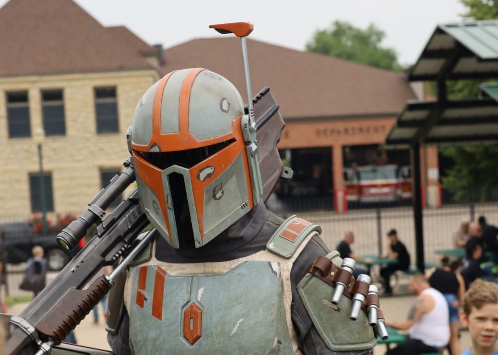 Joliet Public LIbrarary Star Wars Day 2025 Cosplay Photos