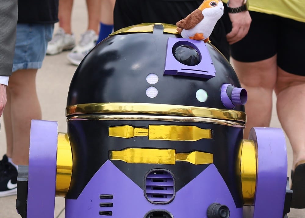 Joliet Public LIbrarary Star Wars Day 2025 Cosplay Photos
