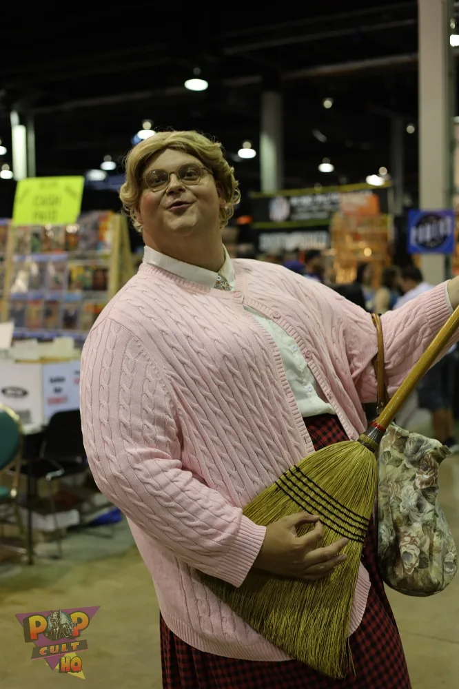 FAN EXPO Chicago 2025 Friday Cosplay photos