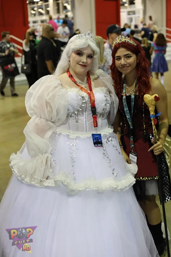 FAN EXPO Chicago 2025 Friday Cosplay photos