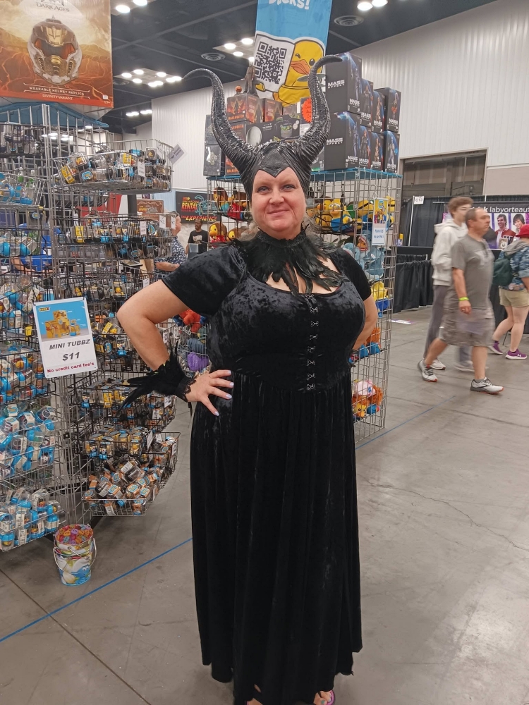 Indiana Comic Con 2026 Cosplay Photos by Alex Quinn Duane Smeltzer