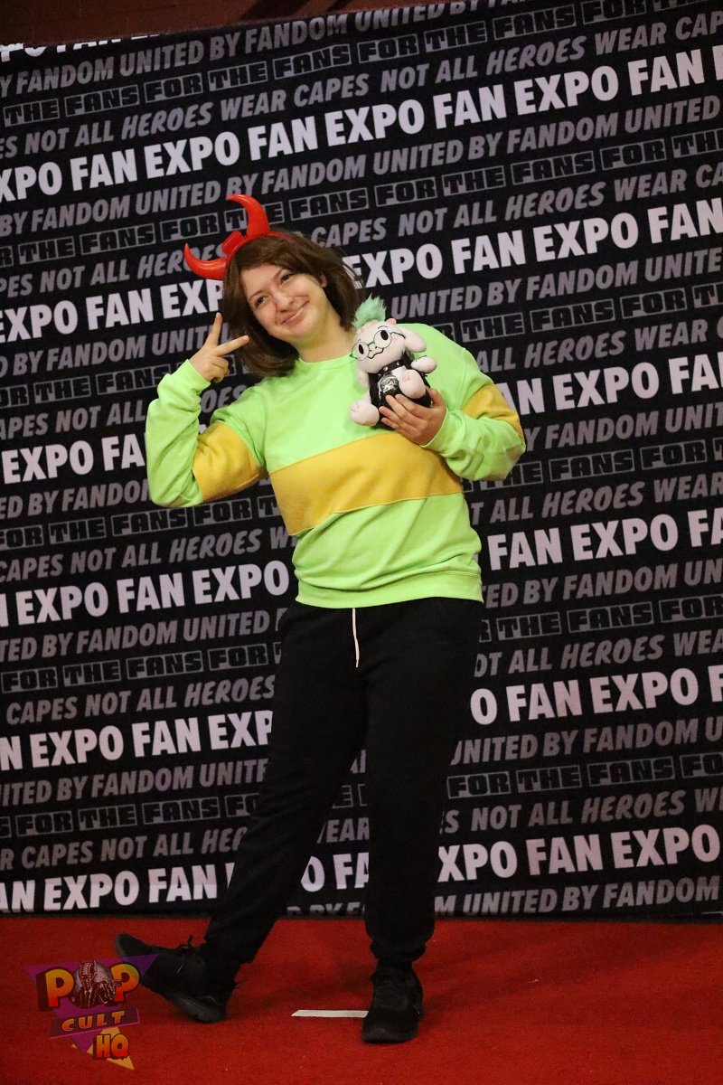 FAN EXPO Chicago 2026 Friday Red Carpet