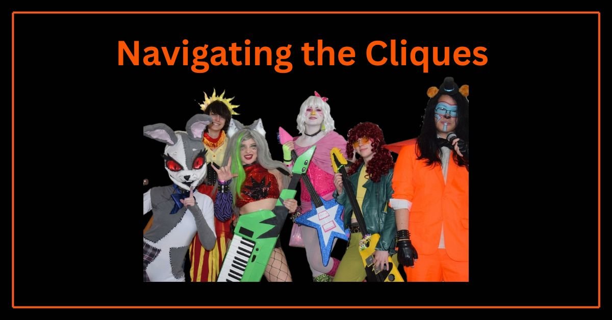 Navigating the Cliques of Cosplay